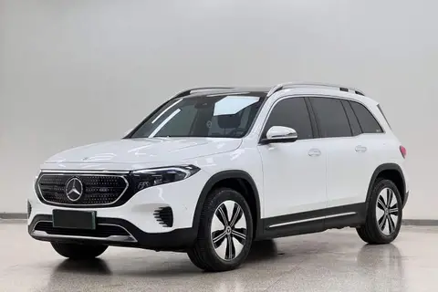 Mercedes-Benz EQB 2024