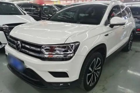 Volkswagen Tharu 2020