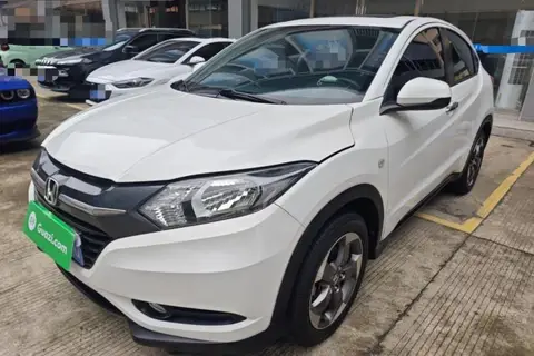 Honda Vezel 2016