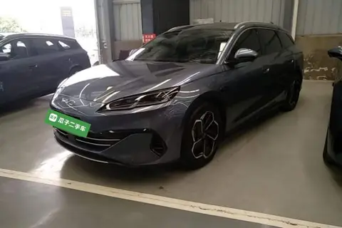 BYD Seal 06 2025