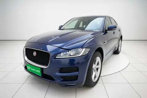 Jaguar F-PACE 2016