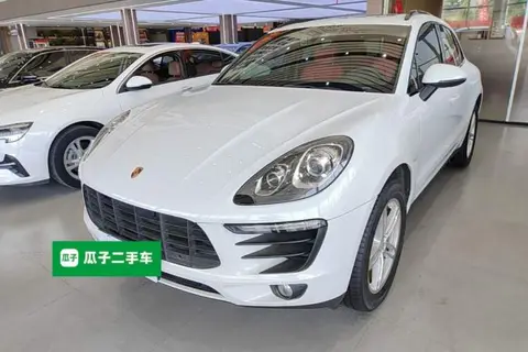 Porsche Macan 2015