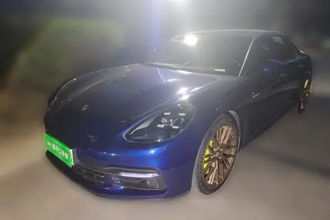 Porsche Panamera 2020