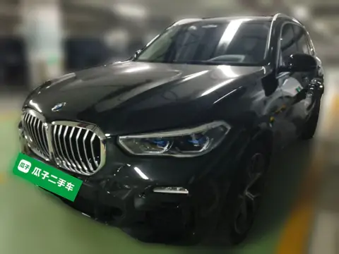 BMW X5 2019