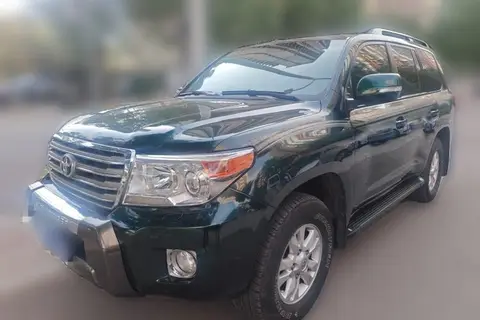 Toyota Land Cruiser 2012