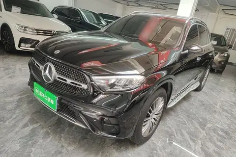 Mercedes-Benz GLC 2023