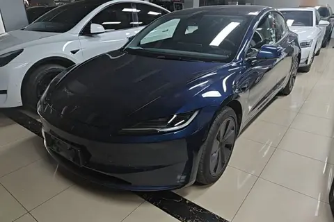 Tesla Model 3 2026