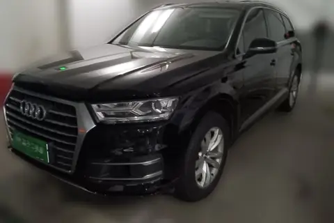 Audi Q7 2017