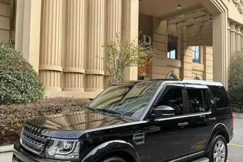 Land Rover Discovery 2015