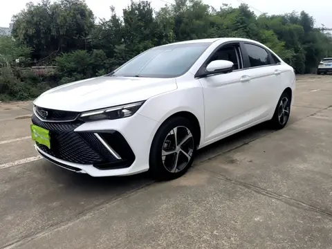 Geely Emgrand L 2022