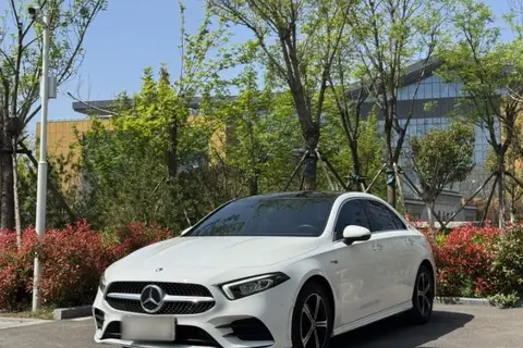 Mercedes-Benz A-Class 2023