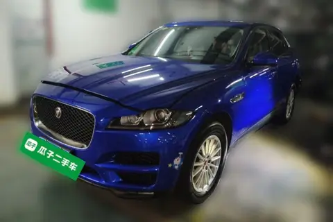 Jaguar F-PACE 2017