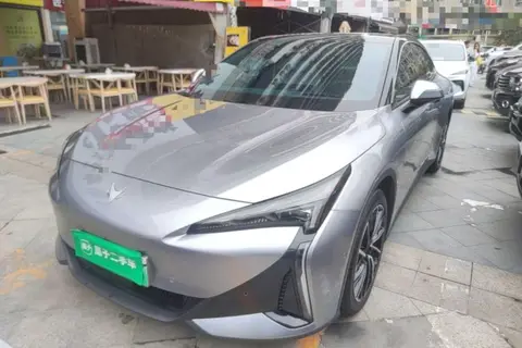 ARCFOX Alpha S5 2025