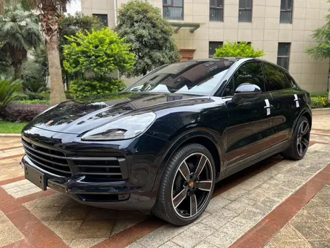 Porsche Cayenne 2022