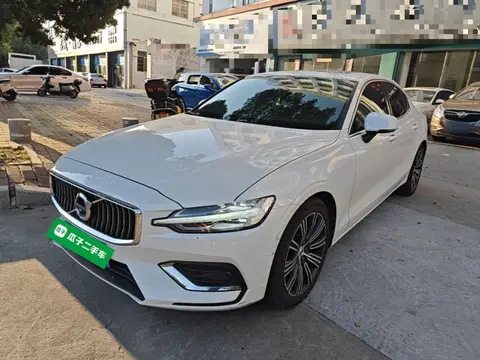 Volvo S60 2021