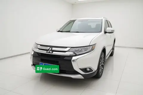 Mitsubishi Outlander 2018