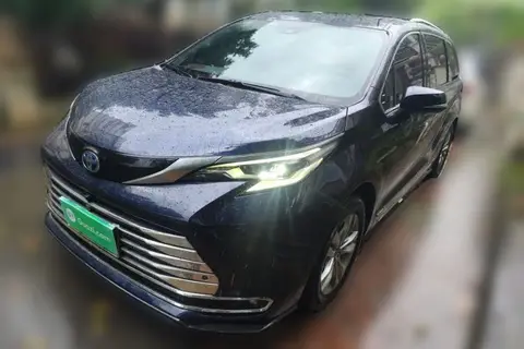 Toyota SIENNA 2022