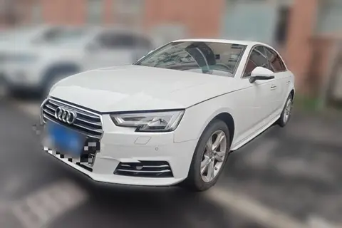 Audi A4L 2018