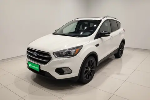 Ford Kuga 2016