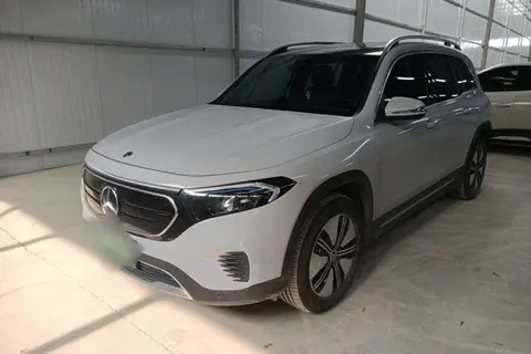 Mercedes-Benz EQB 2024