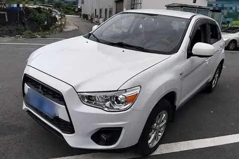 Mitsubishi ASX 2015