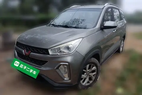 Wuling Hongguang S3 2018