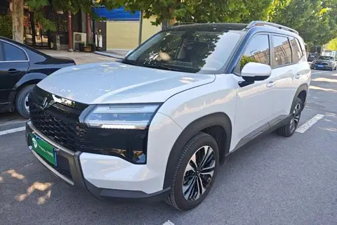 Wuling Starlight 560 2025