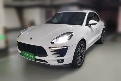 Porsche Macan 2015