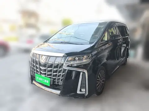 Toyota Alphard 2015