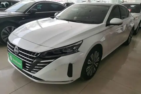 Nissan Teana 2024