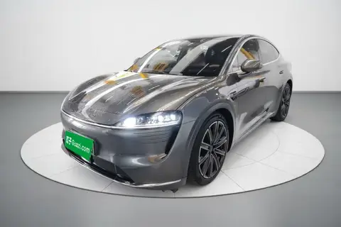 Luxeed Luxeed R7 2024
