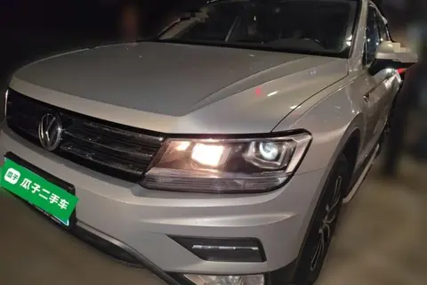 Volkswagen Tiguan L 2017