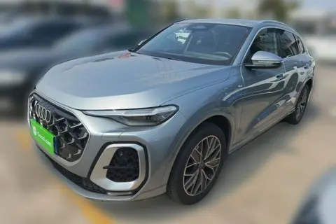 Audi Q5L 2025