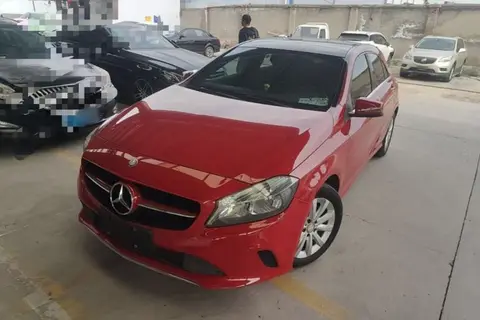 Mercedes-Benz A-Class 2015