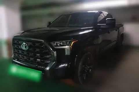 Toyota Tundra 2023