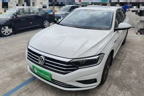Volkswagen Sagitar 2022