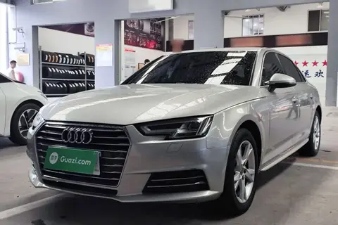 Audi A4L 2017