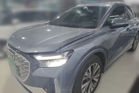 Audi Q4 e-tron 2023