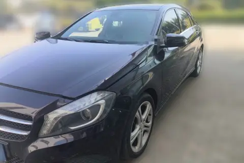 Mercedes-Benz A-Class 2015