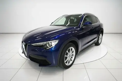 Alfa Romeo Stelvio 2017