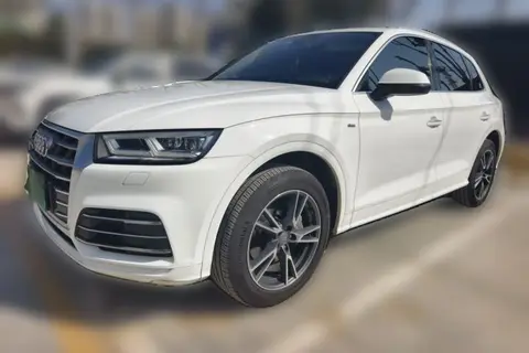 Audi Q5L 2019