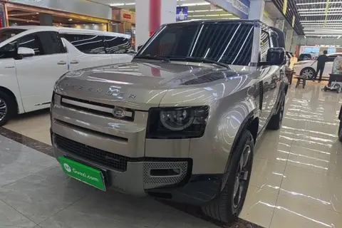 Land Rover Defender 2022