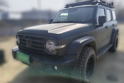 TANK 300 2022