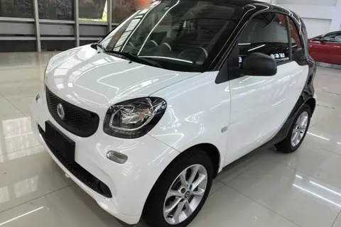 smart fortwo 2018