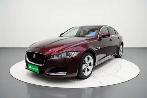 Jaguar XFL 2017