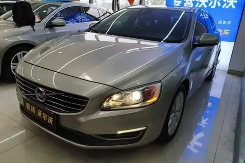 Volvo V60 2014