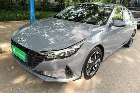 Hyundai Elantra 2021