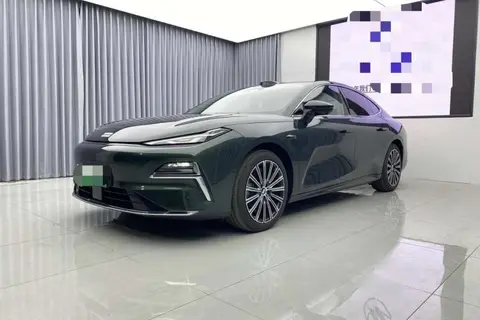 Geely Galaxy Starshine 8 2025