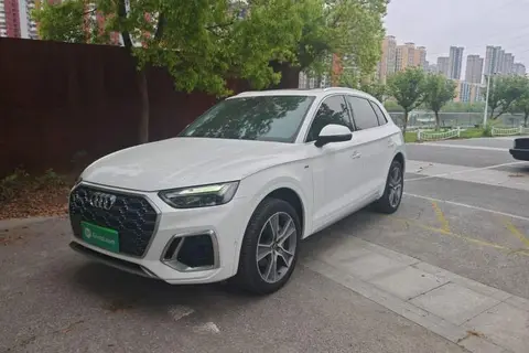 Audi Q5L 2021