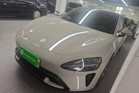 Xiaomi SU7 2025